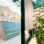 Garden Pool Villa Lee Chung Jung